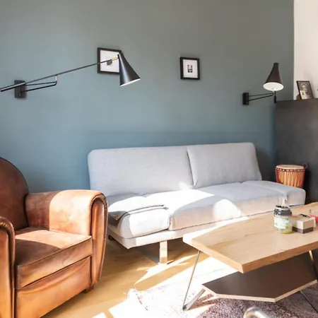 Bright 40M Refurbished Near Paris Апартаменты